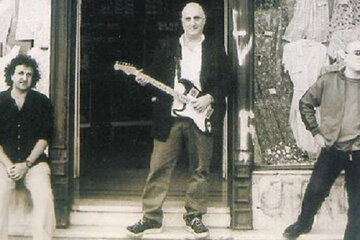 Rozitchner, Acosta y Montolivo cuando formaron su power trio, en la foto de portada de su disco. 