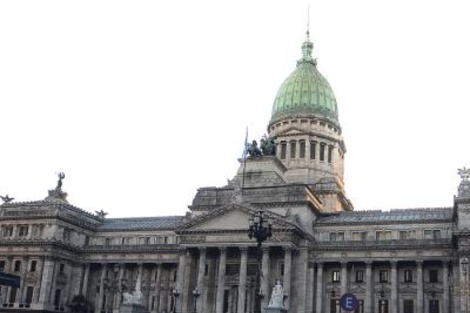 La pista está cerquita, en el Congreso