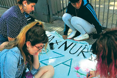 Amigas de Nuria y Natalia reclamaron justicia.