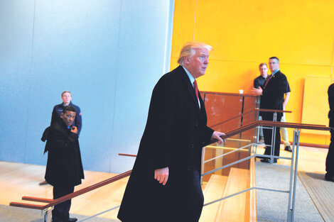 Trump estuvo en la redacción del diario The New York Times; durante la campaña sostuvo que los medios, incluido el Times, eran corruptos. 