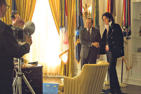 Spacey está mucho más logrado como Nixon que Shannon como Elvis.
