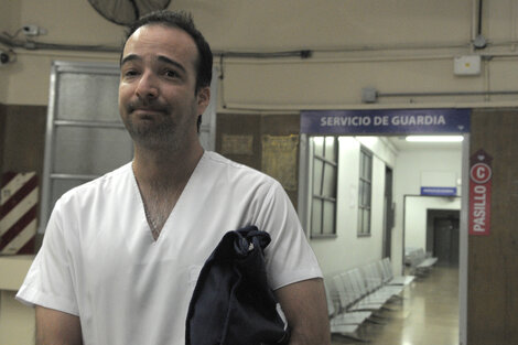 En la guardia del Hospital del Quemado señalaron que recibieron menos heridos que el año pasado, pero advirtieron que se registraron muchos casos de menores heridos por uso de pirotecnia.