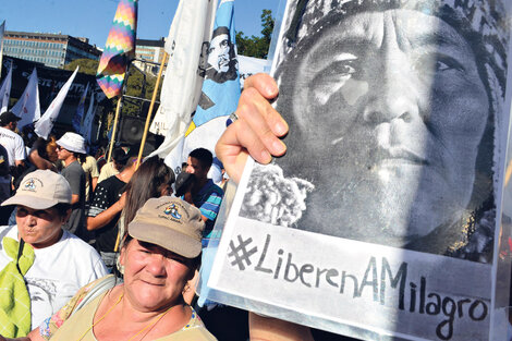 Las marchas en reclamo por la libertad de la dirigente social jujeña se extendieron ayer a todo el país y cortaron el tráfico en la avenida 9 de Julio. (Fuente: DyN)