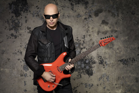 El notable guitarrista Joe Satriani llega a El Círculo.