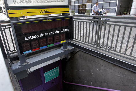 Paro de subtes hasta mañana por la muerte de un operario