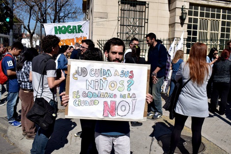 Un hogar de niños hacinados y sin agua caliente