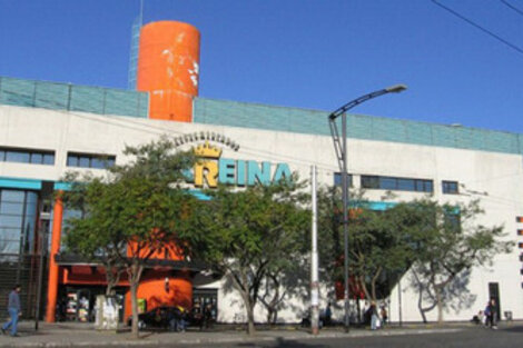 La Reina no podrá abrir el domingo como sí lo pueden hacer otras grandes cadenas en la ciudad.