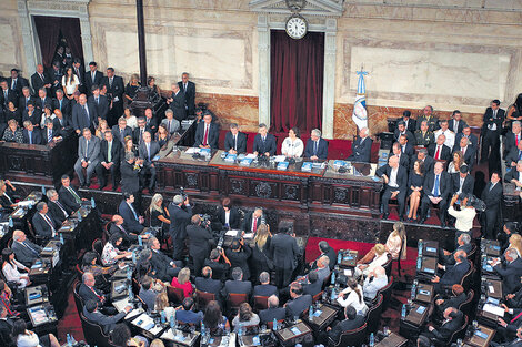 Los diputados y senadores argentinos recibirán hoy la consulta en sus casillas de mail. (Fuente:  Bernardino Ávila)