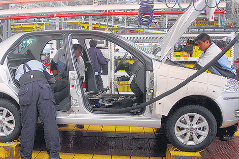 La industria automotriz ha sido uno de los sectores productivos más castigados. (Fuente: Télam)