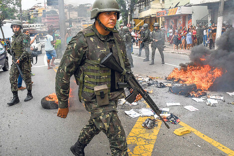 Sin policía ni espíritu santo