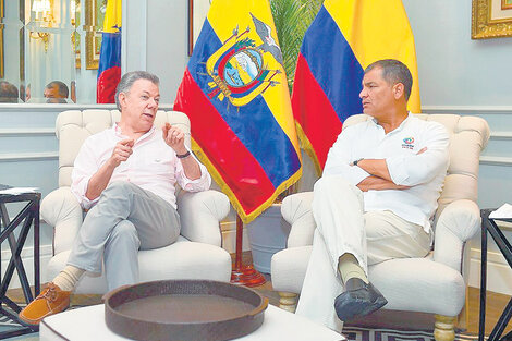 Santos agradeció a su par Correa el respaldo de Ecuador al proceso de paz. (Fuente: AFP)