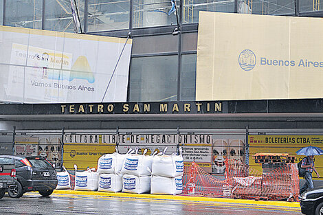 La reinauguración del emblemático teatro público no será a principios de marzo sino a finales de mayo. (Fuente: Guadalupe Lombardo)