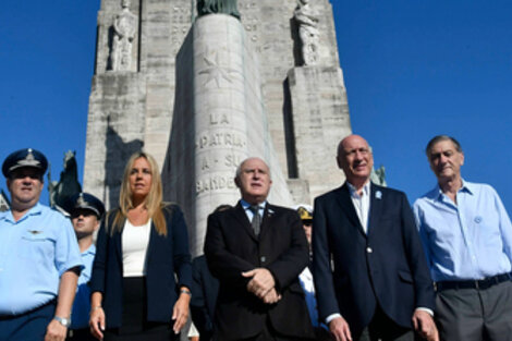 El gobernador Lifschitz y la presidenta del Concejo encabezaron el acto.