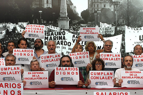 "La reunión con Vidal es una jugada para distraer"