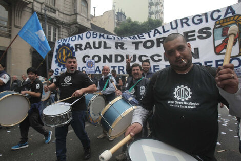 Despidos y suspensiones: la UOM marcha el martes