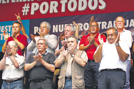 Una marcha que marcó las tensiones internas