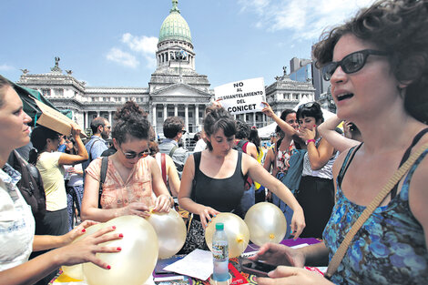 Una feria de ciencias para exigir fondos