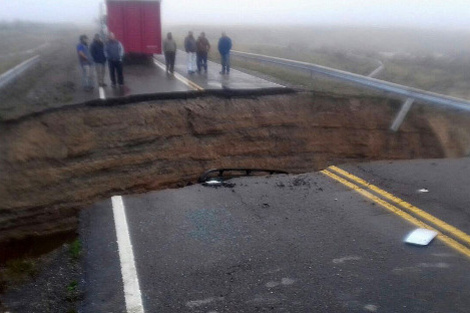 Comodoro, inundada y aislada