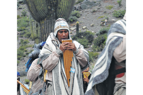 Ponchos y chulos de un mundo aborigen en permanente sincretismo. (Fuente: Julián Varsavsky)