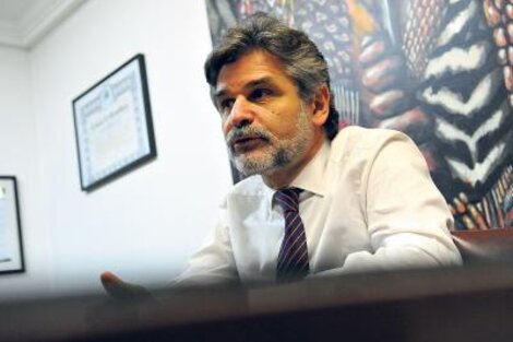 "Prepara el terreno para justificar la prisión domiciliaria de los genocidas”