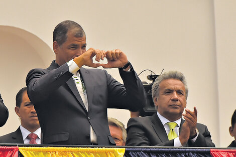 Correa junto a su delfín Lenín Moreno, en el balcón del Palacio de Carondelet.