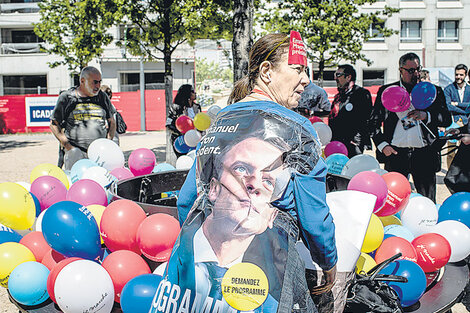 Francia elige entre el fascismo y el liberalismo