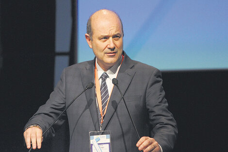 Federico Sturzenegger, titular del BC, está construyendo el relato de un negador.