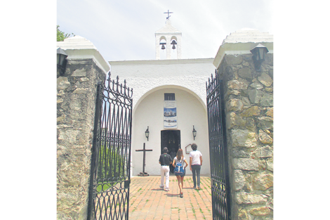 La histórica capilla de Los Reartes celebra sus fiestas patronales el 25 de mayo. (Fuente: Dora Salas)