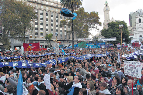 Después de la masiva manifestación del miércoles, ayer se conocieron más fallos que desconocen el precedente sentado por la Corte Suprema.