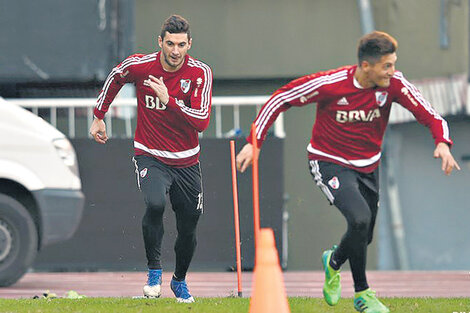 Alario seguirá acumulando minutos, en un mes muy desgastante para el plantel de Gallardo.
