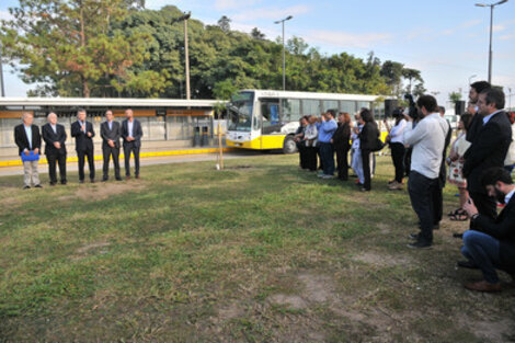 Macri, Lifschitz y Corral inauguraron el Metrofe. (Fuente: Eduardo Seval  )