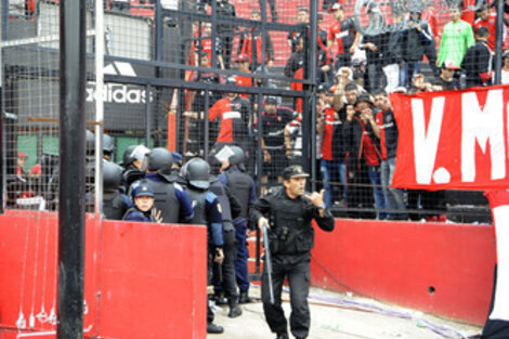 Pullaro estuvo el domingo en la cancha de Ñuls. (Fuente: Alberto Gentilcore)