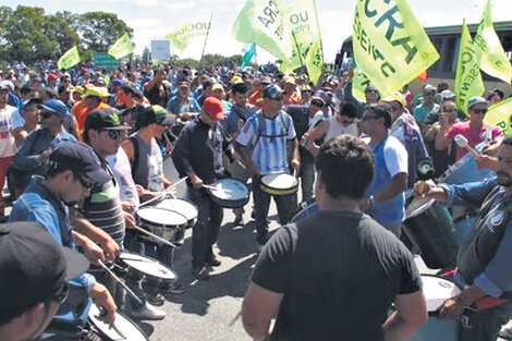 Nuevos despidos en el complejo nuclear Atucha