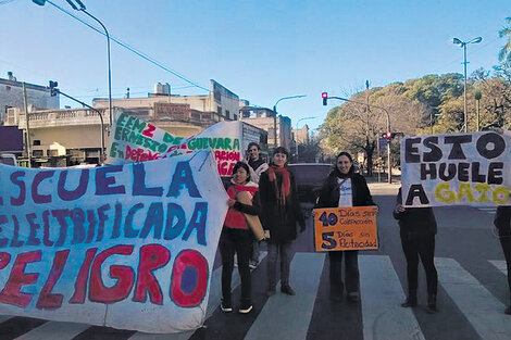 Alta tensión en una escuela