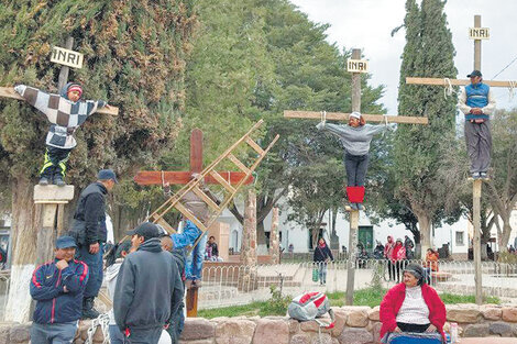 El cura Olmedo contraataca