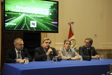 Las autoridades provinciales dieron detalles en una conferencia de prensa. (Fuente: Alberto Gentilcore)