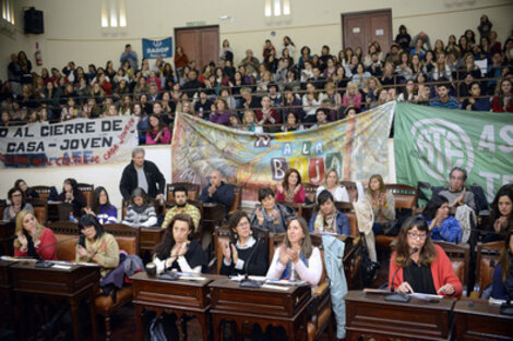 Trabajadores de Salud Pública y sindicatos, entre otros, participaron de la audiencia. (Fuente: Andres Macera)