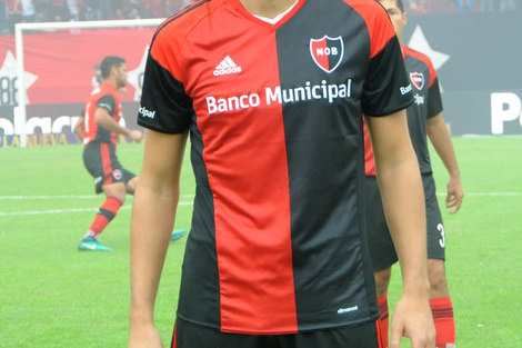 Newell's negocia la venta de Nehuén Paz a Independiente.