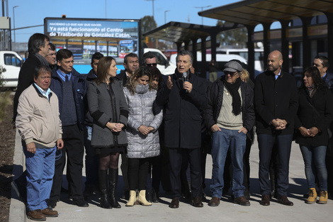 Megaoperativo, carteles y reclamo por una deuda