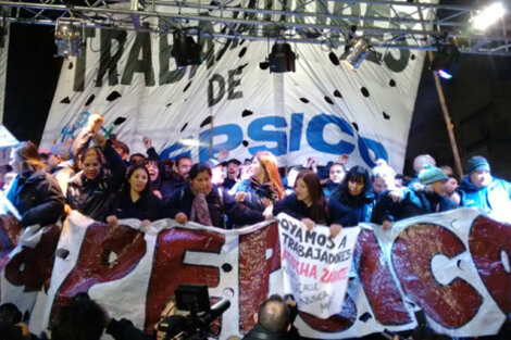 "Una carpa para seguir con la lucha"