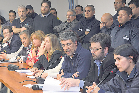 Tras la brutal represión, los trabajadores recibieron un fuerte respaldo político en el Congreso.