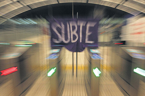 Paros escalonados en el subte