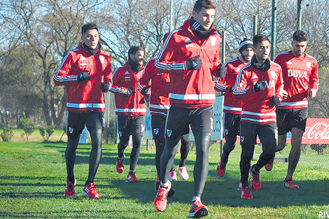 River inició en Ezeiza