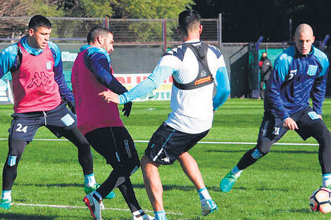 Racing perdió 1-0 ante los de Varela.