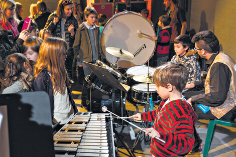 Los instrumentos de una orquesta sinfónica, al alcance de los visitantes.