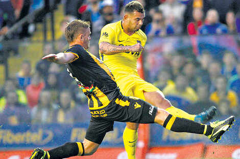 Cardona mostró un nivel lejano al de los amistosos de pretemporada. (Fuente: Fotobaires)