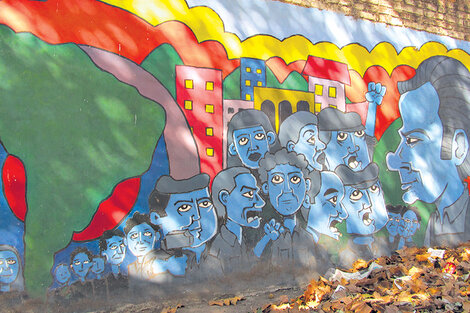 Paseo de la Reforma. Mural sobre obreros y Agustín Tosco, líder del Cordobazo. (Fuente: Cristian Walter Celis)