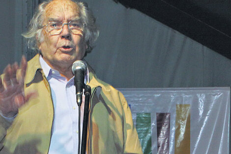 Adolfo Pérez Esquivel, investigado por el gobierno en relación con los mapuches, extremistas kurdos y el anterior gobierno.