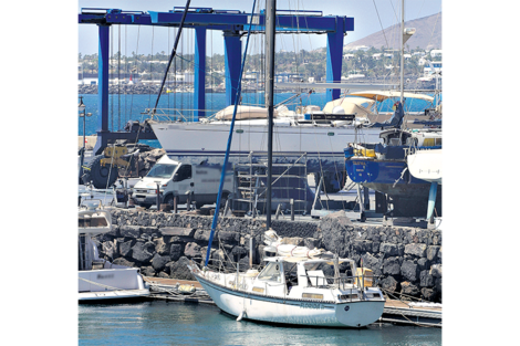 Media tonelada en velero