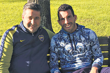 Tevez y Angelici almorzaron en una quinta de la zona norte de la provincia. (Fuente: Télam)